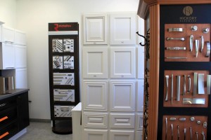 Selection of hardware and cupboard design Selection of hardware and cupboard design